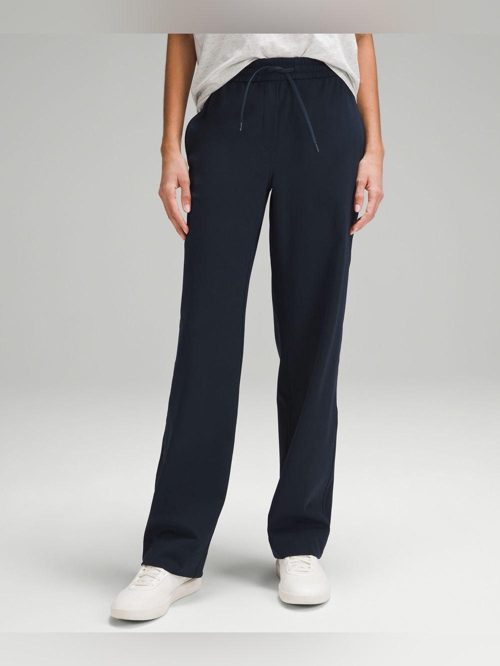 Lululemon Straight-Leg Mid-Rise Luxtreme Pant Regular true navy